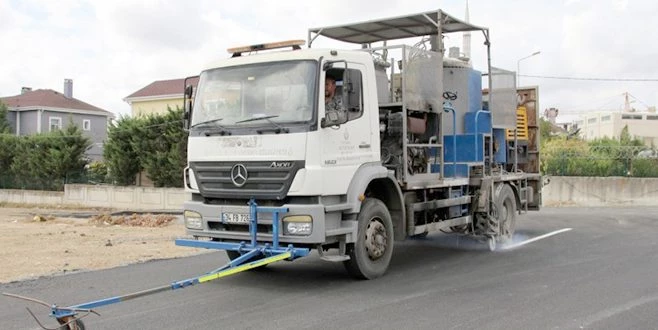 YOL ÇİZGİ VE İŞARETLEME ÇALIŞMALARI DEVAM EDİYOR